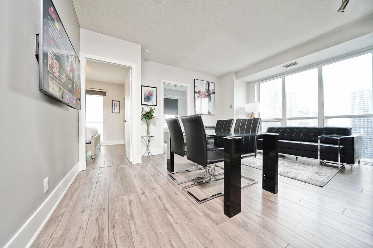 Grand Royal Condos - Cn Tower Toronto Extérieur photo