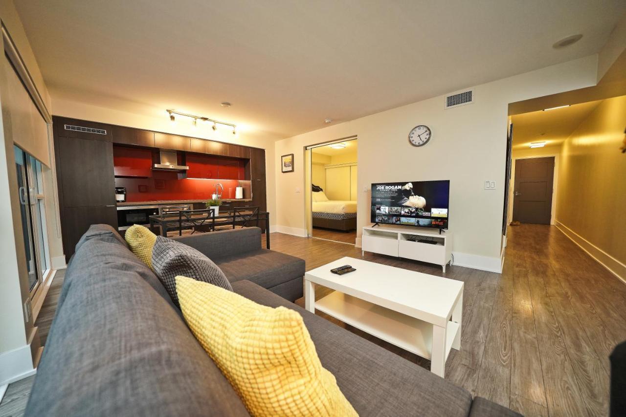 Grand Royal Condos - Cn Tower Toronto Extérieur photo